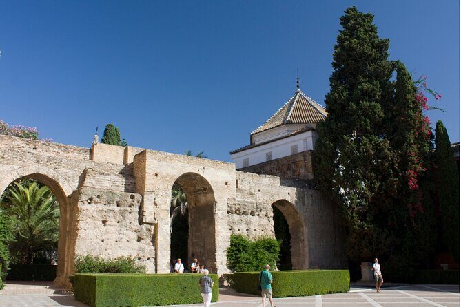 Alcazar Guided Day Tour in Seville - Why the Art Historian Guide Changes Everything
