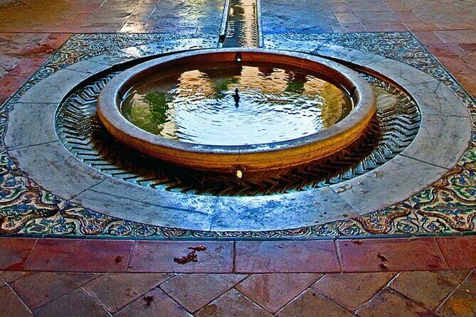 Alcazar Guided Day Tour in Seville - Meeting Point at Monumento a la Inmaculada Concepción