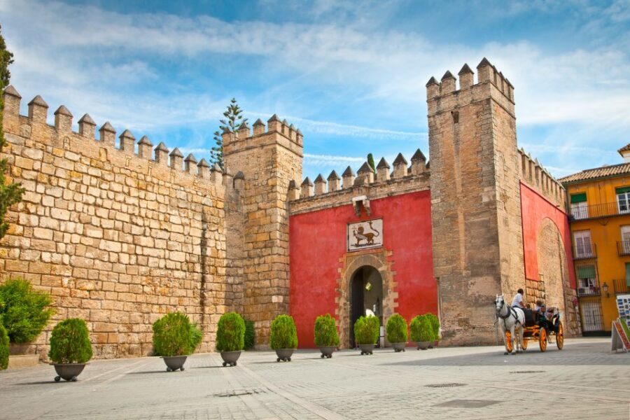 Alcazar of Seville VIP Tour - How the Guide + Audioguide Works in Real Life