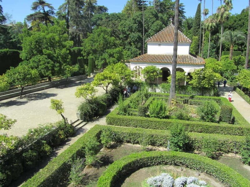 SEVILLE: REAL ALCÁZAR TOUR - The tour’s main storyline: Seville shifts after 1248