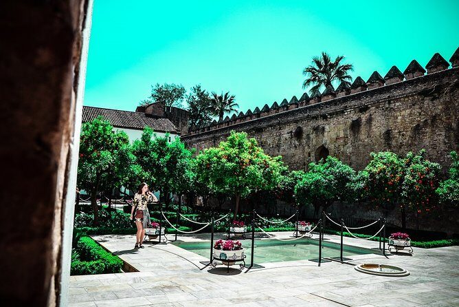 Visita guiada a la Mezquita Catedral y el Alcázar de los Reyes Cristianos - Mezquita-Catedral de Córdoba: What 90 Minutes Feels Like With a Guide